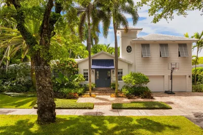 444 Bargello Ave 1