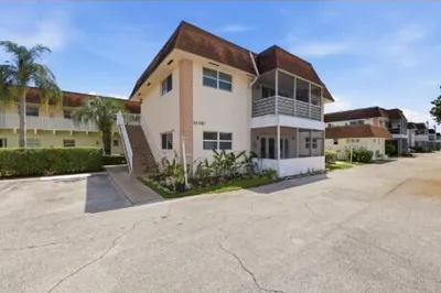 10330 N Military Trail #7A 1