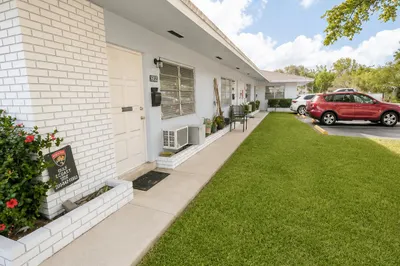 824 NE 16th Street #826 1