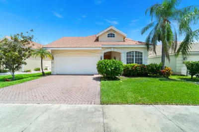775 SW Munjack Circle 1