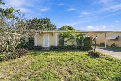 1730 NW 48th Place 1