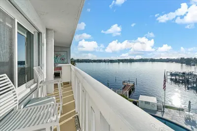 231 E Lantana Road #403 1