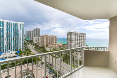 1985 S Ocean Dr #17K 1