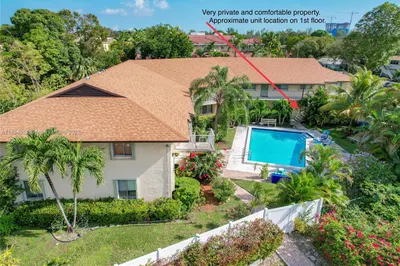 1250 Miami Rd #6 1
