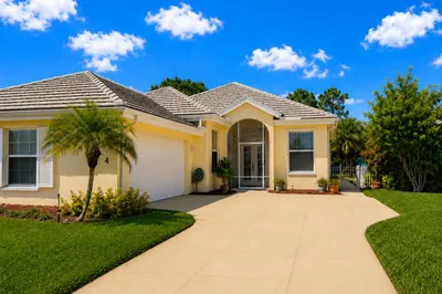 7564 SE Bay Cedar Circle 1