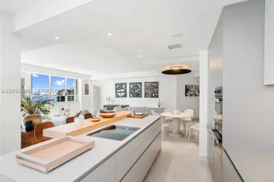 801 Brickell Key Blvd #1512 1