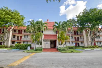 4345 Trevi Court #204 1
