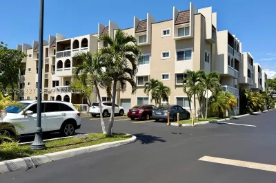 7730 Camino Real #F 406 1
