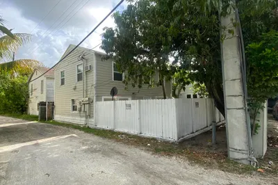 115 NE 2nd Street #2 1