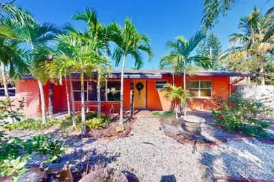 4205 N Highway A1a 1