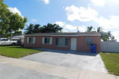 1511 SW 63rd Ave 1