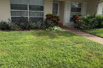 8857 BELLA VISTA Drive S #286 1