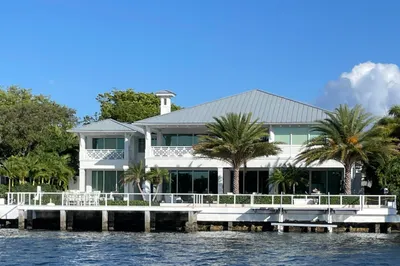 1900 Intracoastal Drive 1
