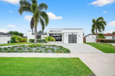 504 Flotilla Road 1