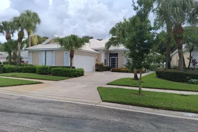8465 Beaconhill Road 1