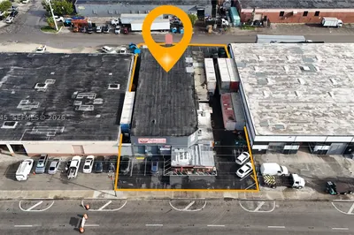 3595 NW 54th St 1