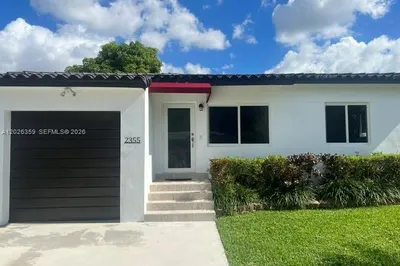 2355 SW 36th Ave 1