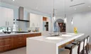 250 W San Marino Dr Photo