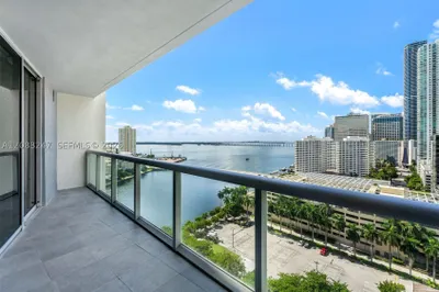 495 Brickell Ave #1811 1