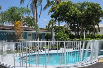 509 Hibiscus Ave #7 1