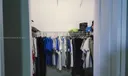 walking closet Master-bedroom