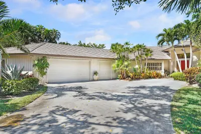 5711 SE Winged Foot Drive 1