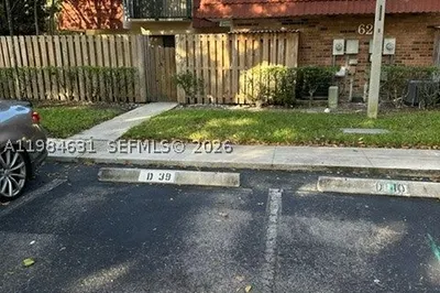 713 NW 99th Cir 1