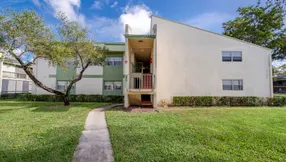 Just Listed | 4125 NW 88th Avenue #202