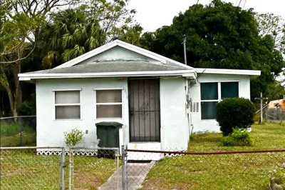 810 N 18th Street Photo