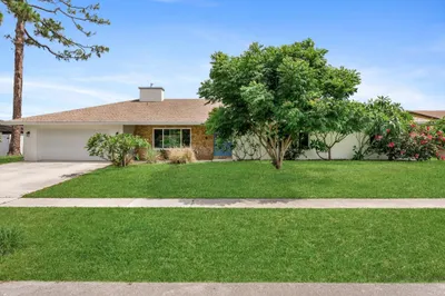 4811 Dorchester Mews 1