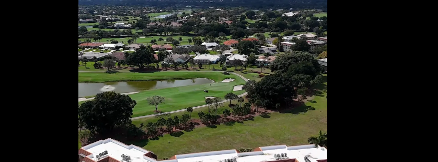 55+ LUXURY LIVING IN THE HEART OF PALM BEACH GARDENS!