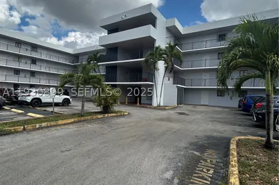 5701 W 25th Ct #305 1