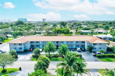 2020 NE 56TH Street #204 1