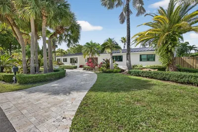 8125 SW 184th Ter 1