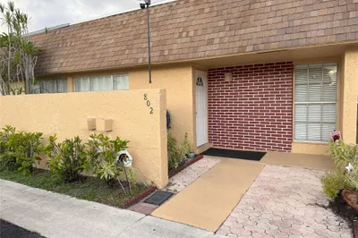 802 SW 73rd Avenue #14 1