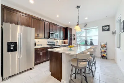 1821 Sandpiper Pointe Pl #1821 1