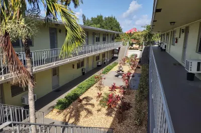 13 NE 2nd Ave #102 1