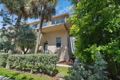 840 SE 20th Avenue 1