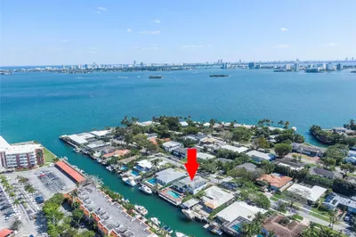 1545 NE 104th Street 1