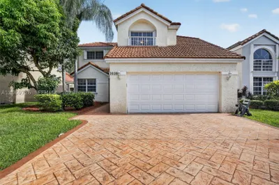 2638 Oak Park Cir 1