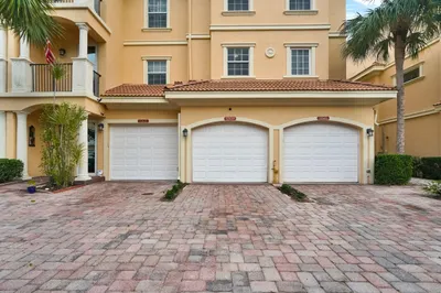 12639 SE Old Cypress Drive 1