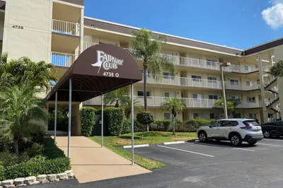 4735 Lucerne Lakes Boulevard E #410 1