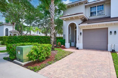 6436 Bella Circle #1105 1