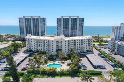 2851 S Ocean Boulevard #6 C 1