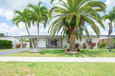 731 NW 17th St 1