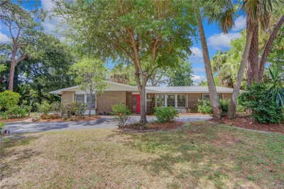 1230 NW Fork Road 1