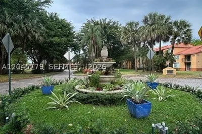 10765 Cleary Blvd #109 1