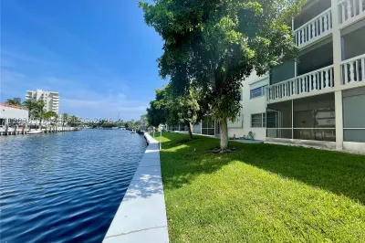 450 Paradise Isle Blvd #205 1