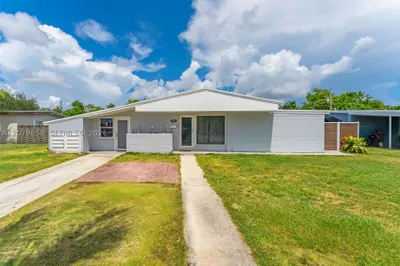 9741 Bahama Dr 1