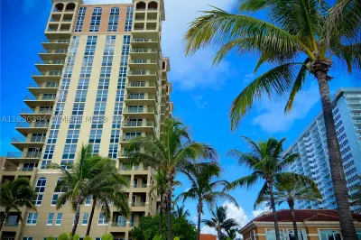 2080 S Ocean Dr #701 1